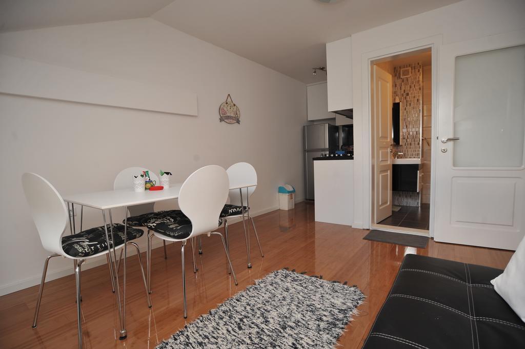 Main Street Apartment Sarajevo Exterior photo
